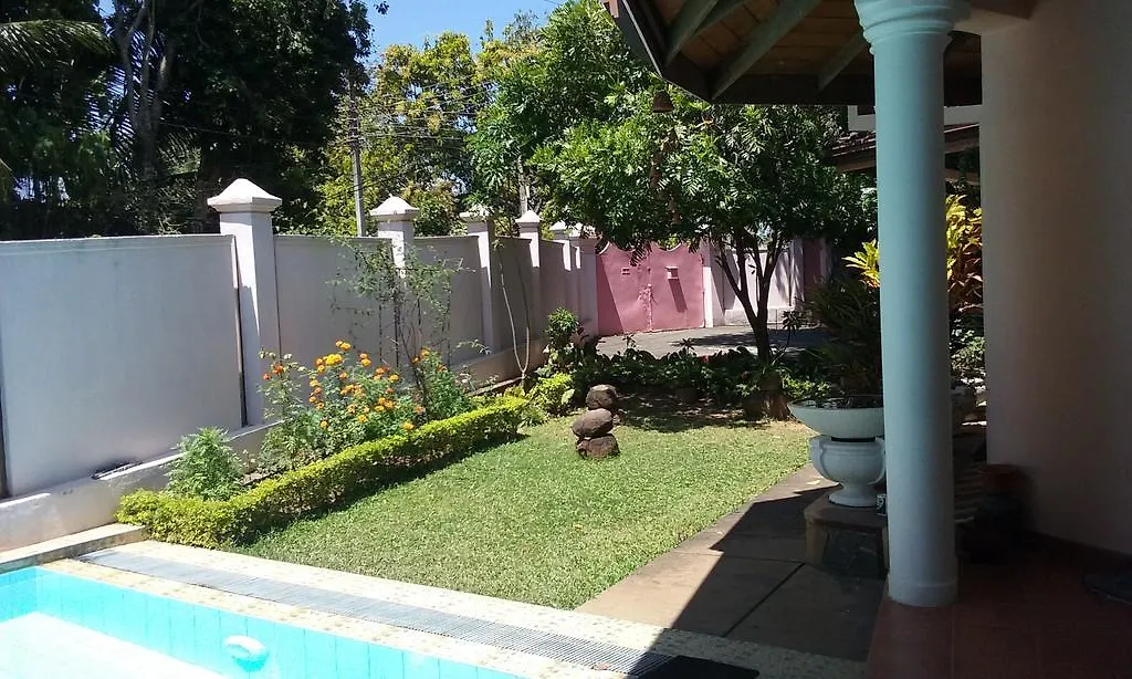 Kandy View Garden Hotel
