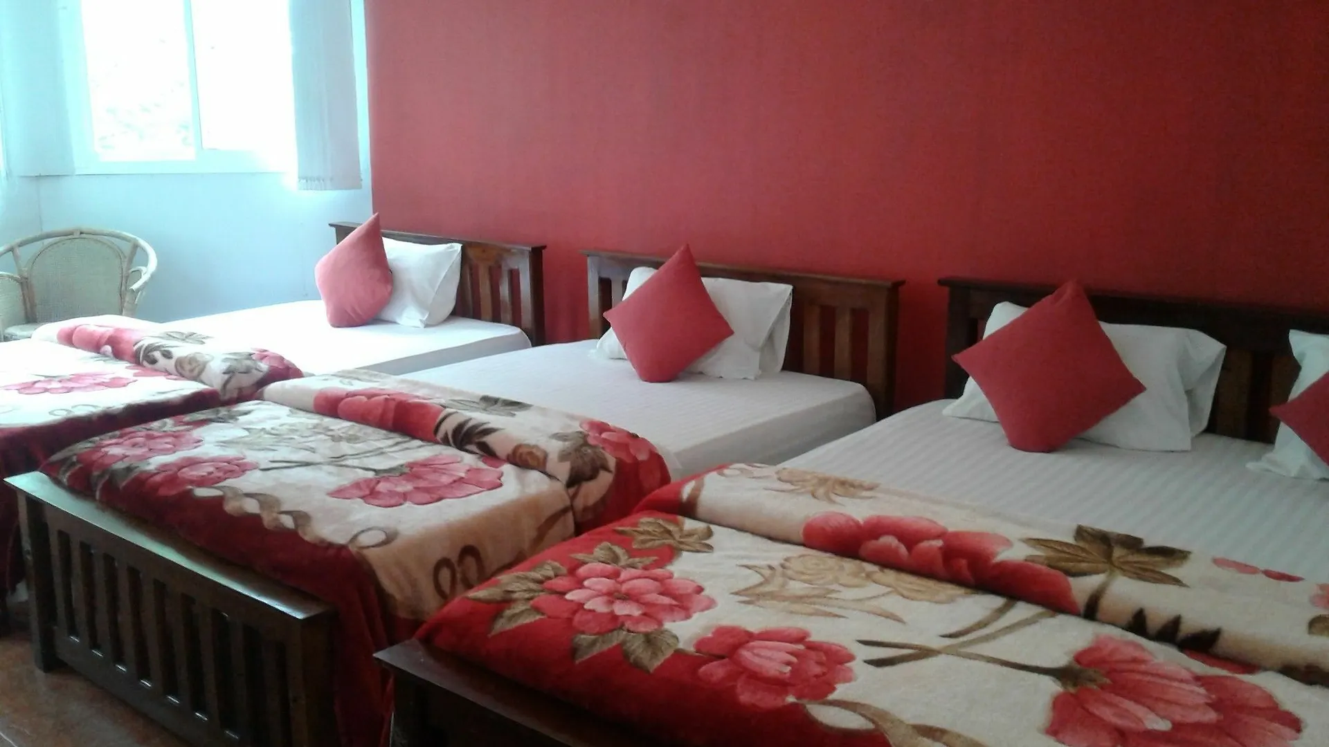 Kandy View Garden Hotel 2*,  Sri Lanka